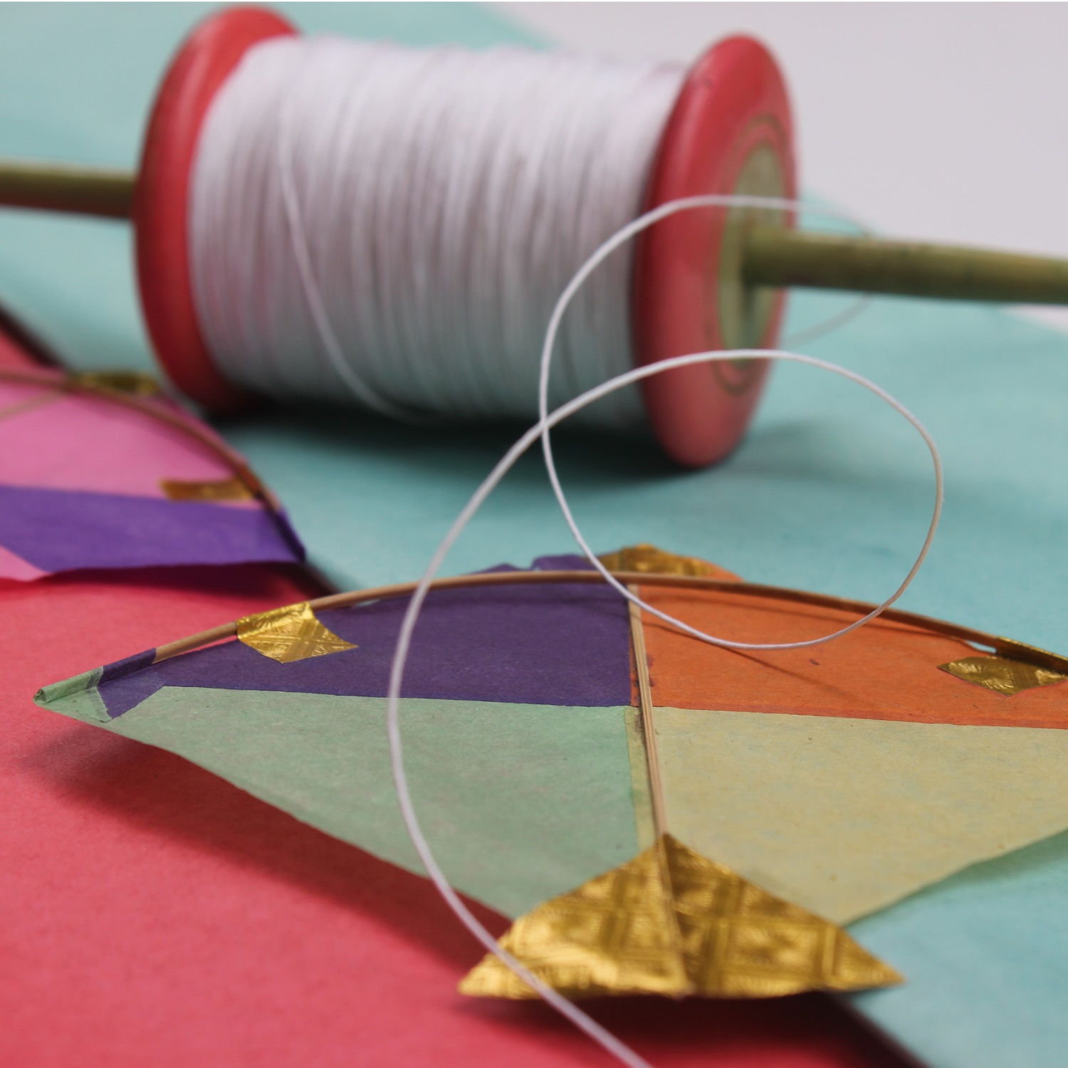 POTLI Handmade Kite Making Craft Kit ( Makes 3 Kites) for All Ages - image 4
